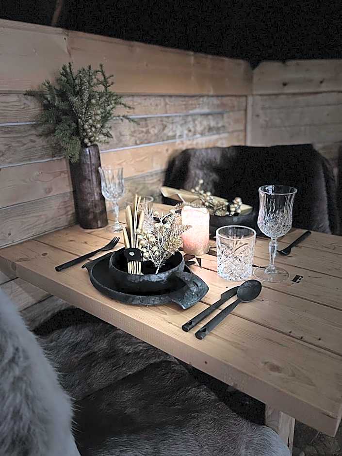 Skyfire Village Igloos