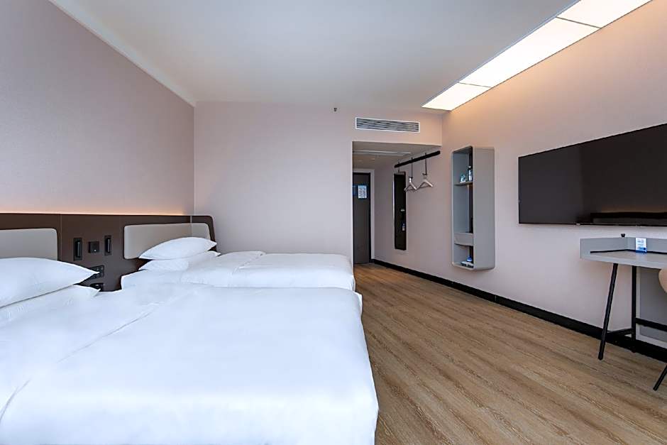 Hanting Hotel Nanjing Huangpu Road