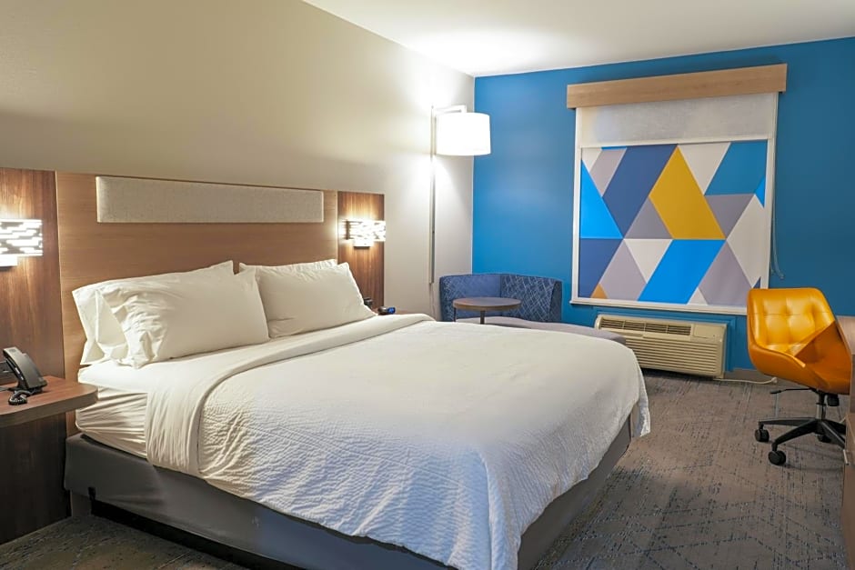Holiday Inn Express Hotel & Suites Cedar Hill By IHG