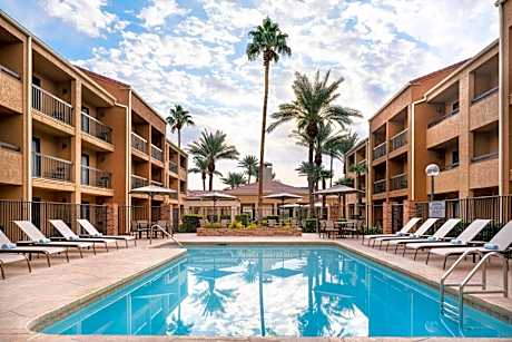 Courtyard by Marriott Las Vegas Convention Center