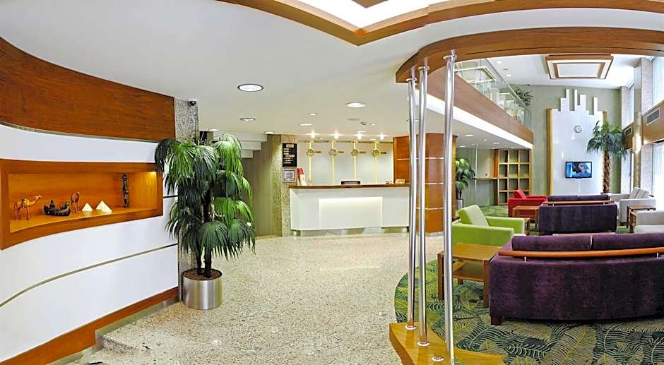 Photo 1 of 50 of Bella Otel