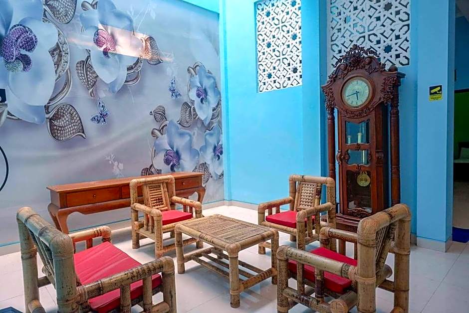 RedDoorz Syariah near Monumen Jogja Kembali