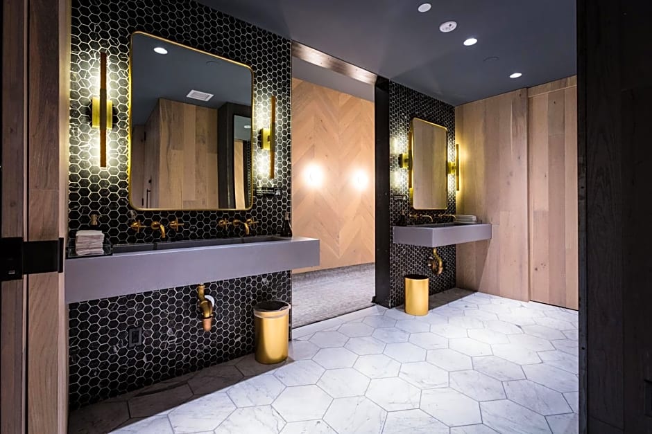 Crowne Plaza HY36 Midtown Manhattan By IHG