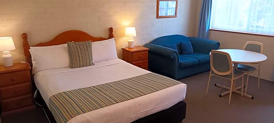 Blue Diamond Motor Inn