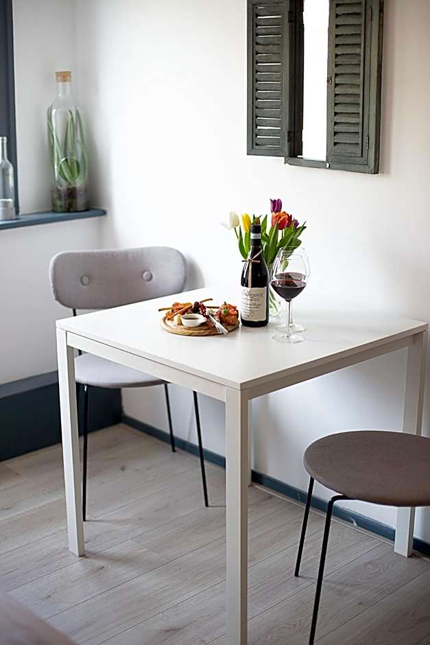 Bed and Wine Nonsolovino