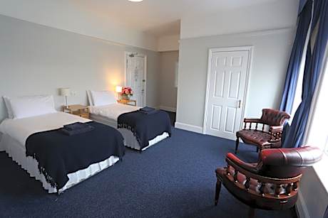 Twin Room with Sea View