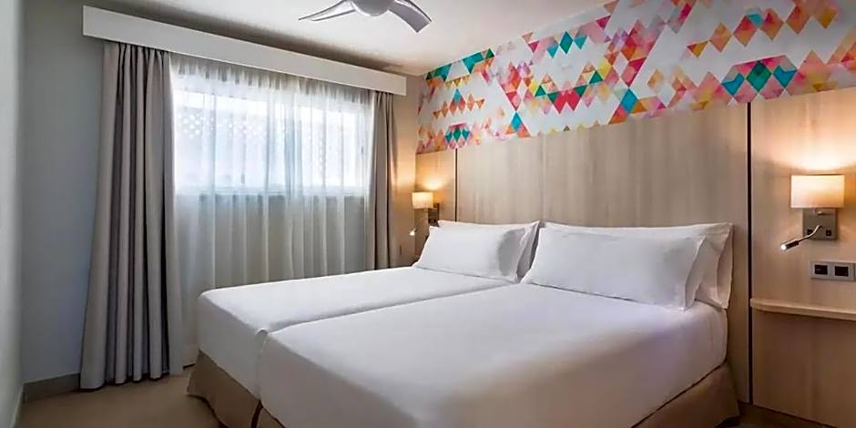 Servatur Isora Suites