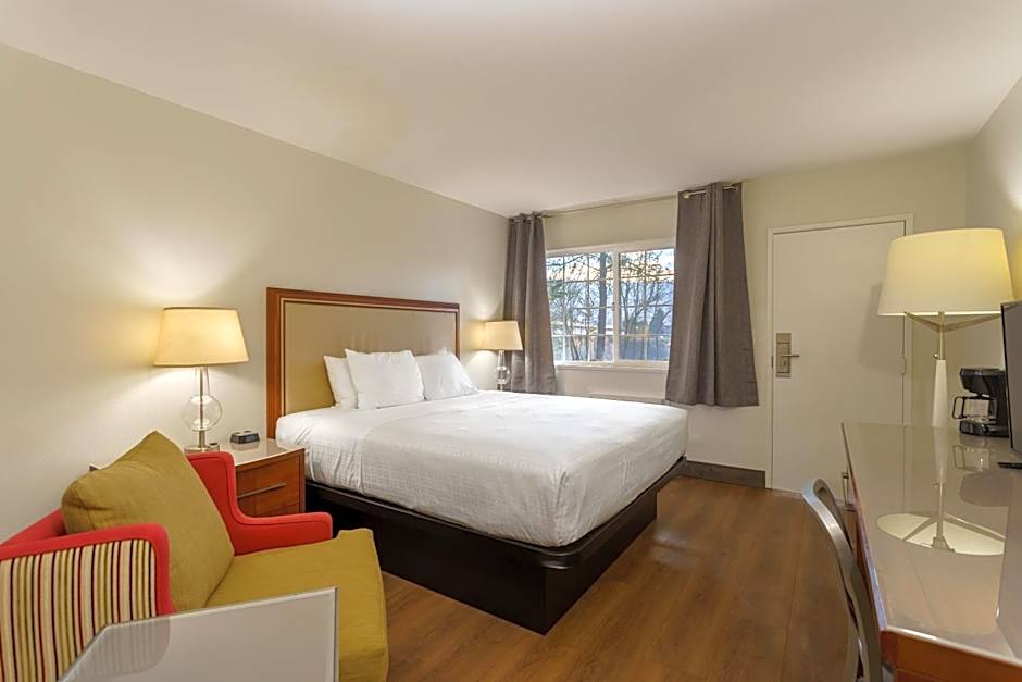 Riverfront Inn Roseburg