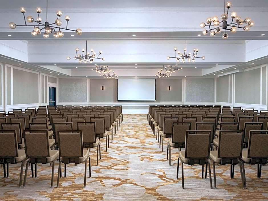 The Novotel Toronto Center Hotel