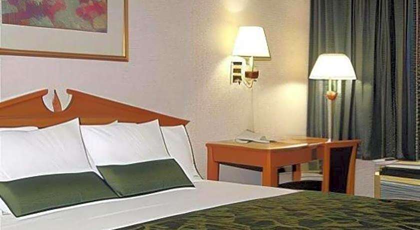 OYO Hotel Georgia near Fairburn / Atlanta