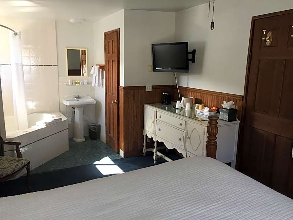 Catalina Island Seacrest Inn