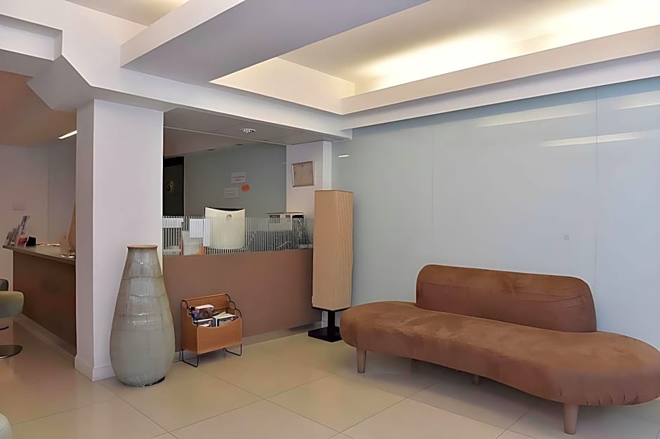 G9 Bangkok Hotel