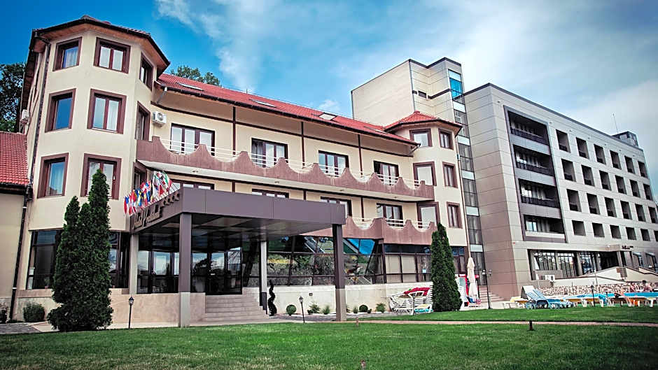 President Baile Felix