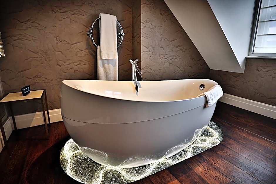 Karma Sanctum Soho Hotel