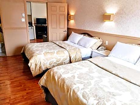 Studio with Kitchenette