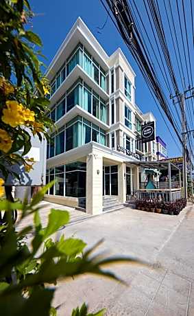 SLEEP TO FLY HOTEL & HOSTEL suvarnabhumi airport