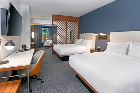 Sleeps Five, Deluxe Guest room, Queen, Sofa bed