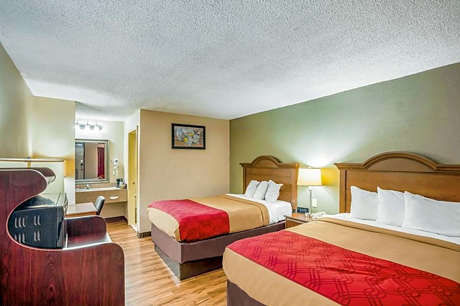 Econo Lodge Huntington - Barboursville University Area