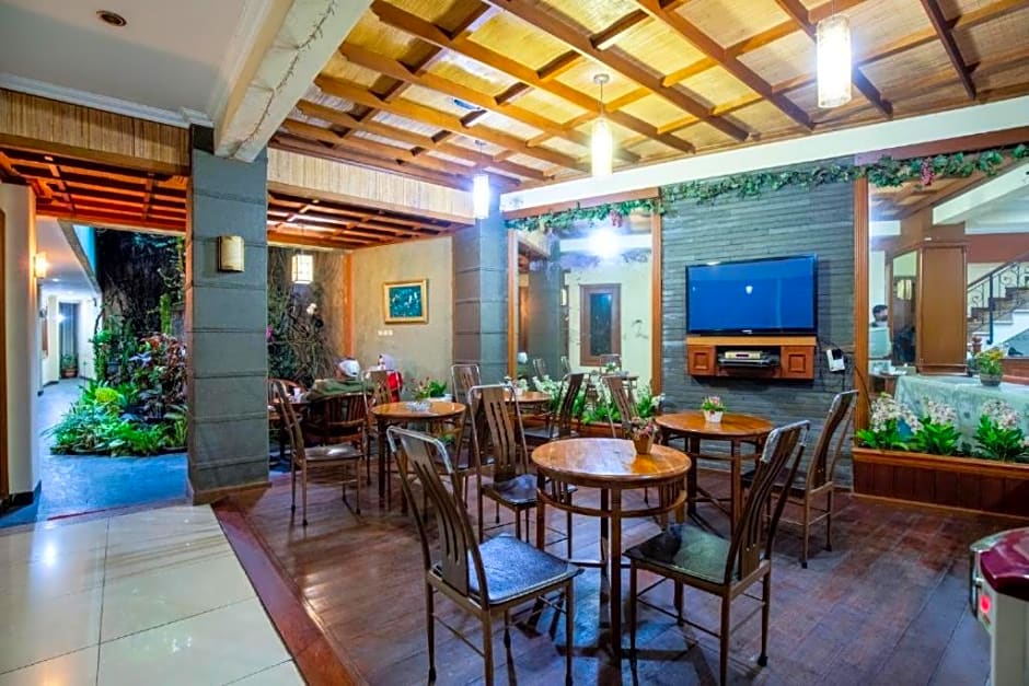 Ardellia Hotel By OYO Rooms – Bandung, KY