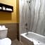 Super 8 by Wyndham Pasadena