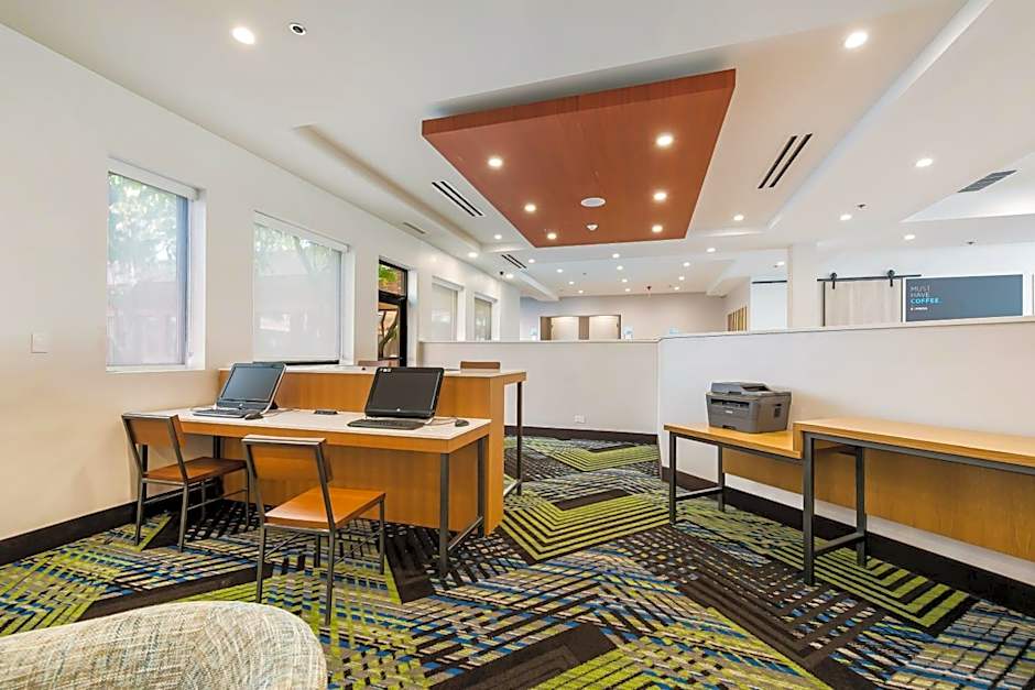Holiday Inn Express Naperville By IHG
