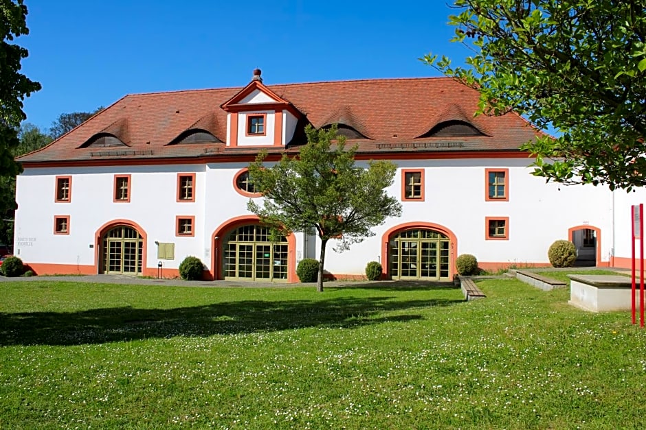 Gästehäuser St. Marienthal