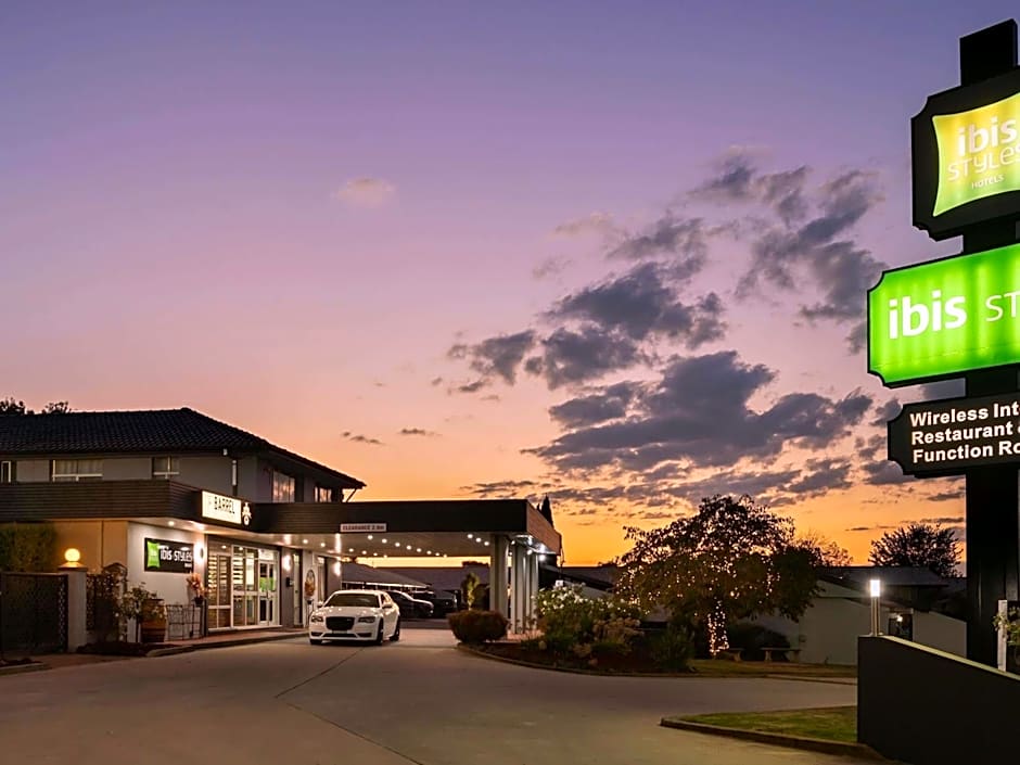 Ibis Styles Orange Hotel