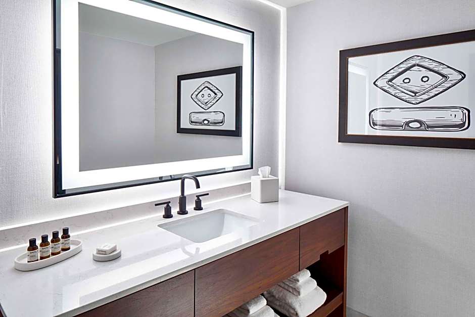 Cumberland House Knoxville, Tapestry Collection by Hilton