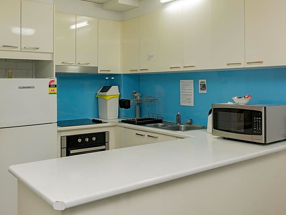 Trickett Gardens Holiday Inn