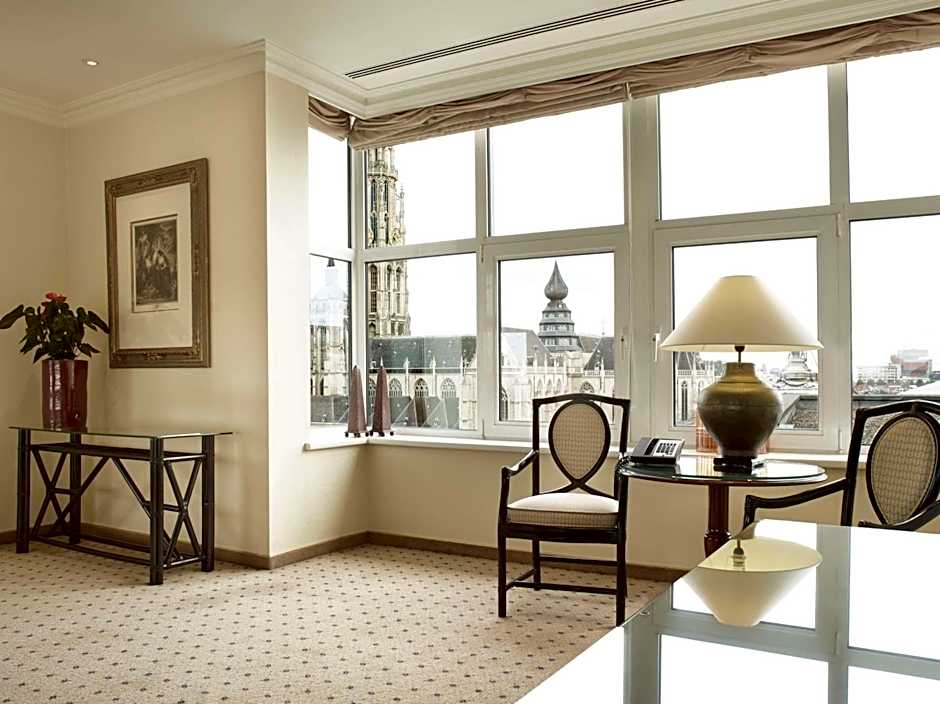 Hilton Antwerp Old Town