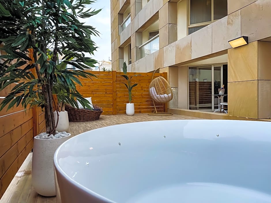 Share Suites Hotel Bat-Yam