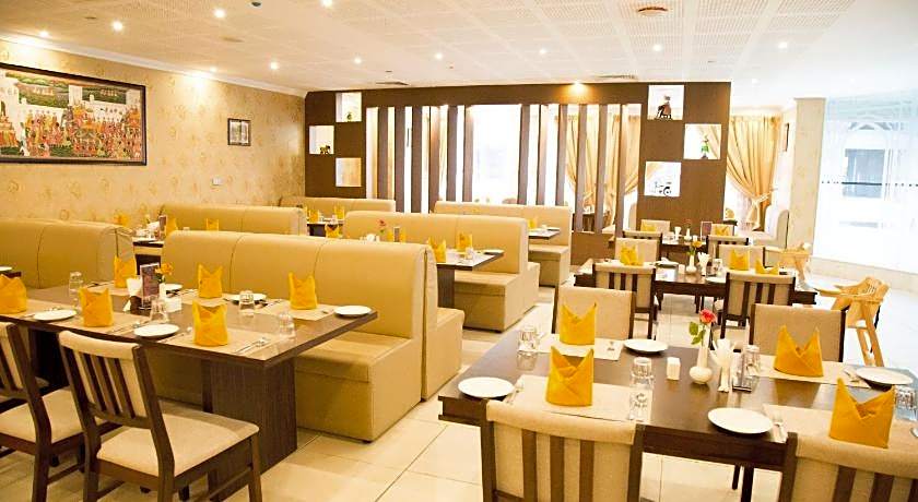 THE CASTLE PREMIUM HOTEL