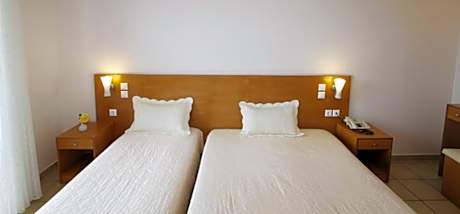 DOUBLE ROOM with Sea View