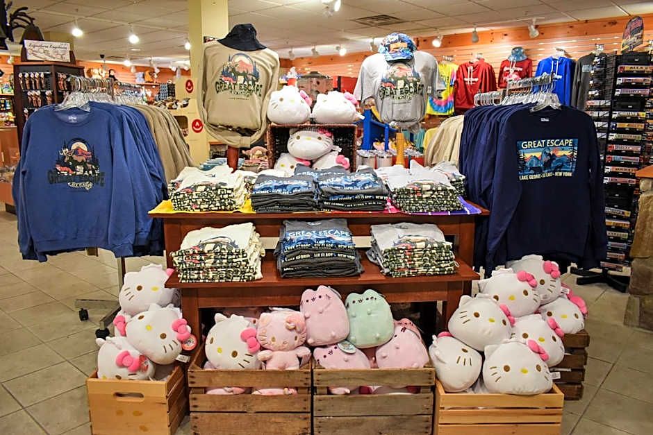 Six Flags Great Escape Lodge & Indoor Waterpark