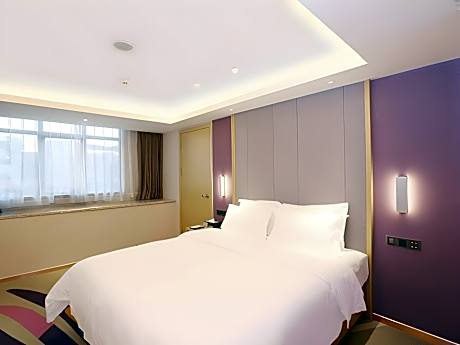 WH - Business Suite Bed Room