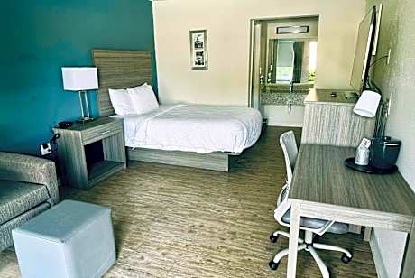 1 Double Bed Non-Smoking