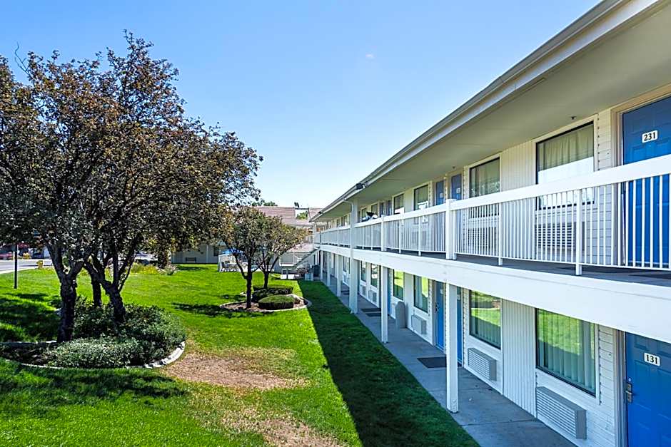 Motel 6-Sparks, NV - Airport - Sparks