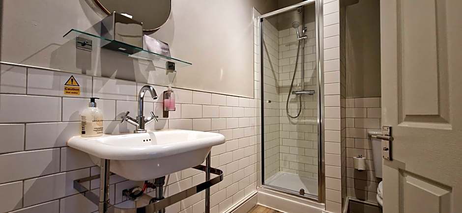 The Cross-Keys Hotel