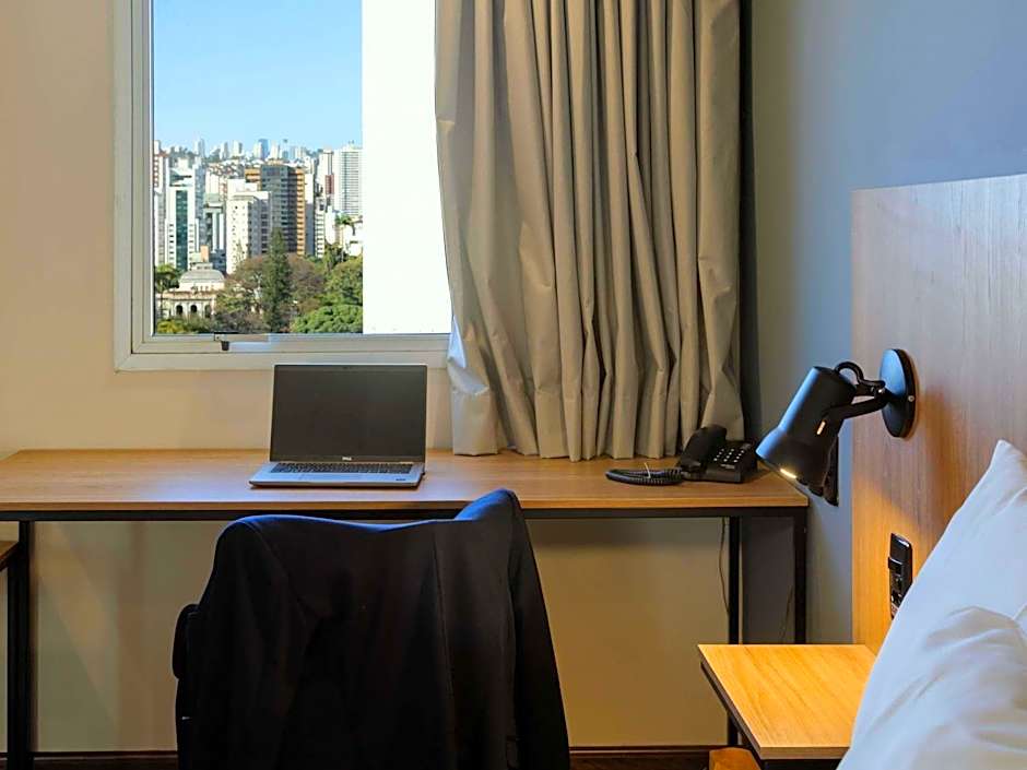 Ibis Belo Horizonte Liberdade