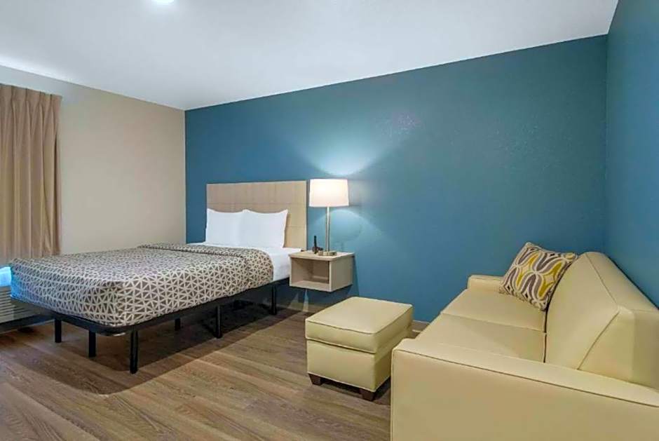 WoodSpring Suites Jacksonville Orange Park