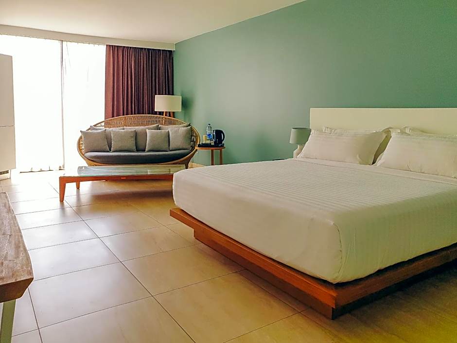 Hommage Hotel & Residences