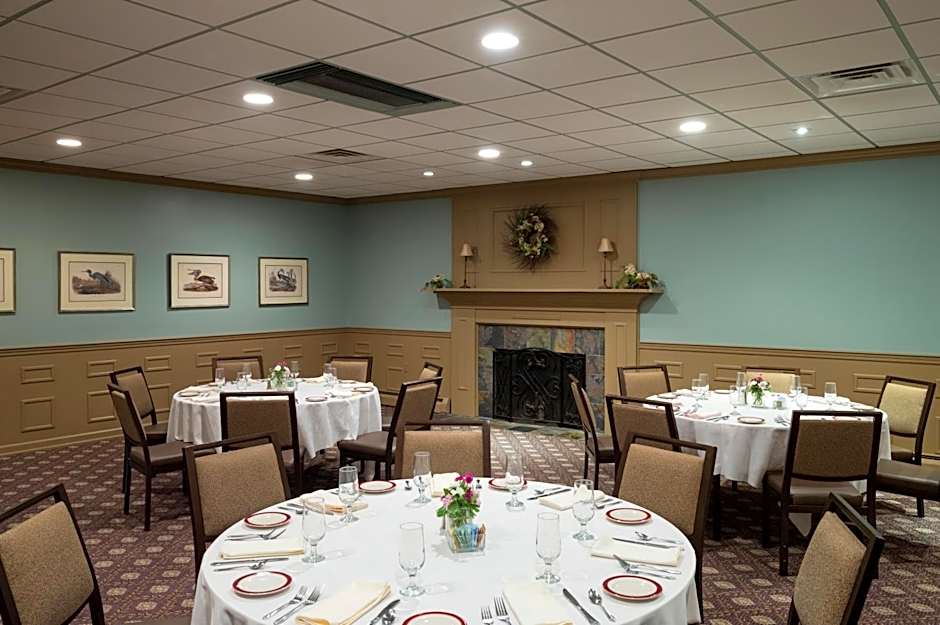 Pine Barn Inn