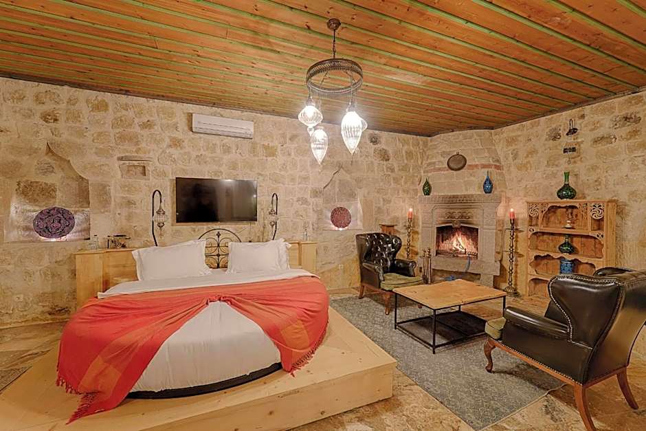 Taru Cave Suites