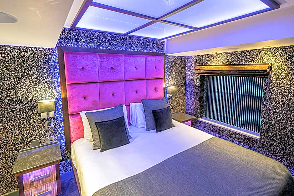 Church Suites by The Cranleigh Boutique