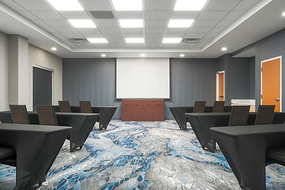 Fairfield Inn & Suites by Marriott Cleveland