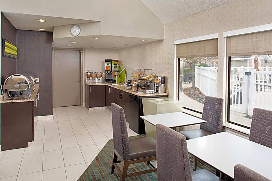 Residence Inn By Marriott Detroit Troy Madison Hei – Madison Heights, MI