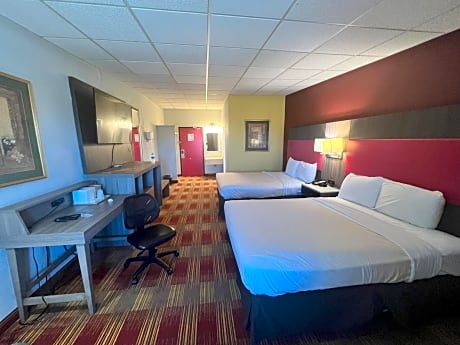 Accessible Queen Room