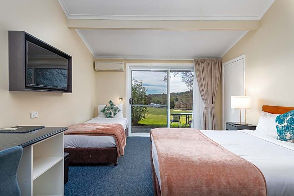 Photo 1 of 1 of 1 Double Bed or 2 Beds Suite