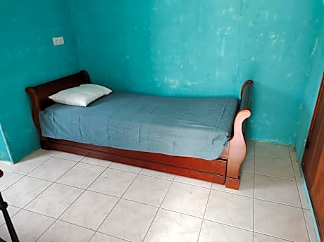 PEDRO SAMORA - Alojamientos en ALBUFEIRA