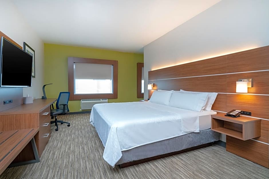 Holiday Inn Express Hotel & Suites Elkins